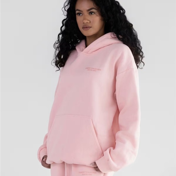 Comfrt Tops - Comfrt Limited Edition Bubblegum Pastel Hoodie